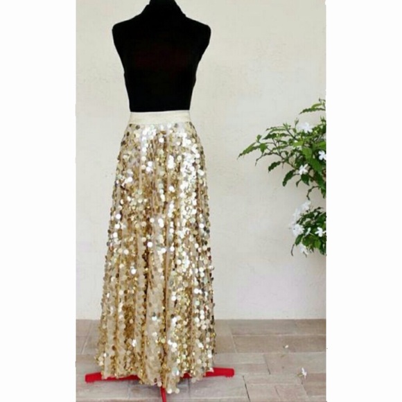 ThePrincessesArmoire | Skirts | Hp Gold Large Sequin Maxi Gown Circle ...